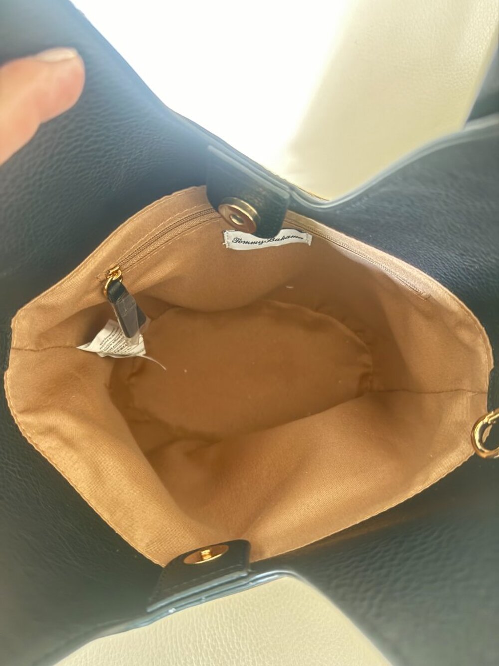 NWT TOMMY BAHAMA STRAW BUCKET BAG CROSSBODY W INNER POUCH NATURAL BLACK - Picture 6 of 6